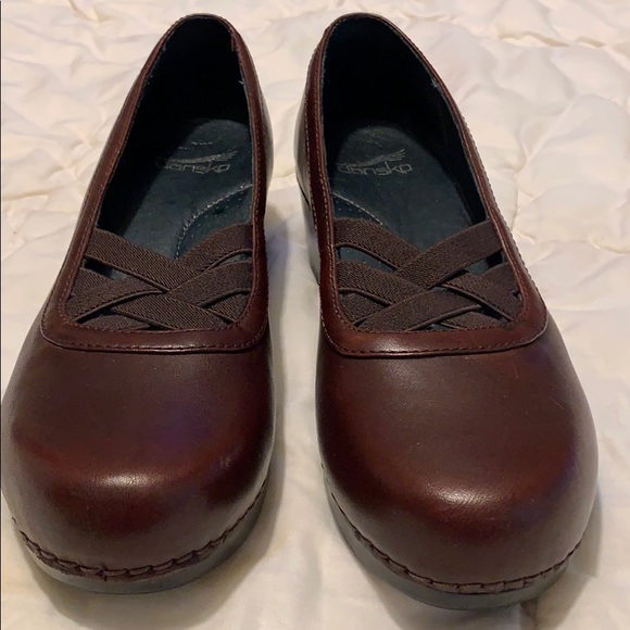 Dansko brown shoes size 37 - Picture 1 of 7